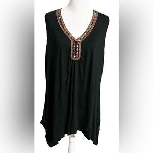 Spense Woman Beaded Neck Shark Hem Top Women’s Size 2X